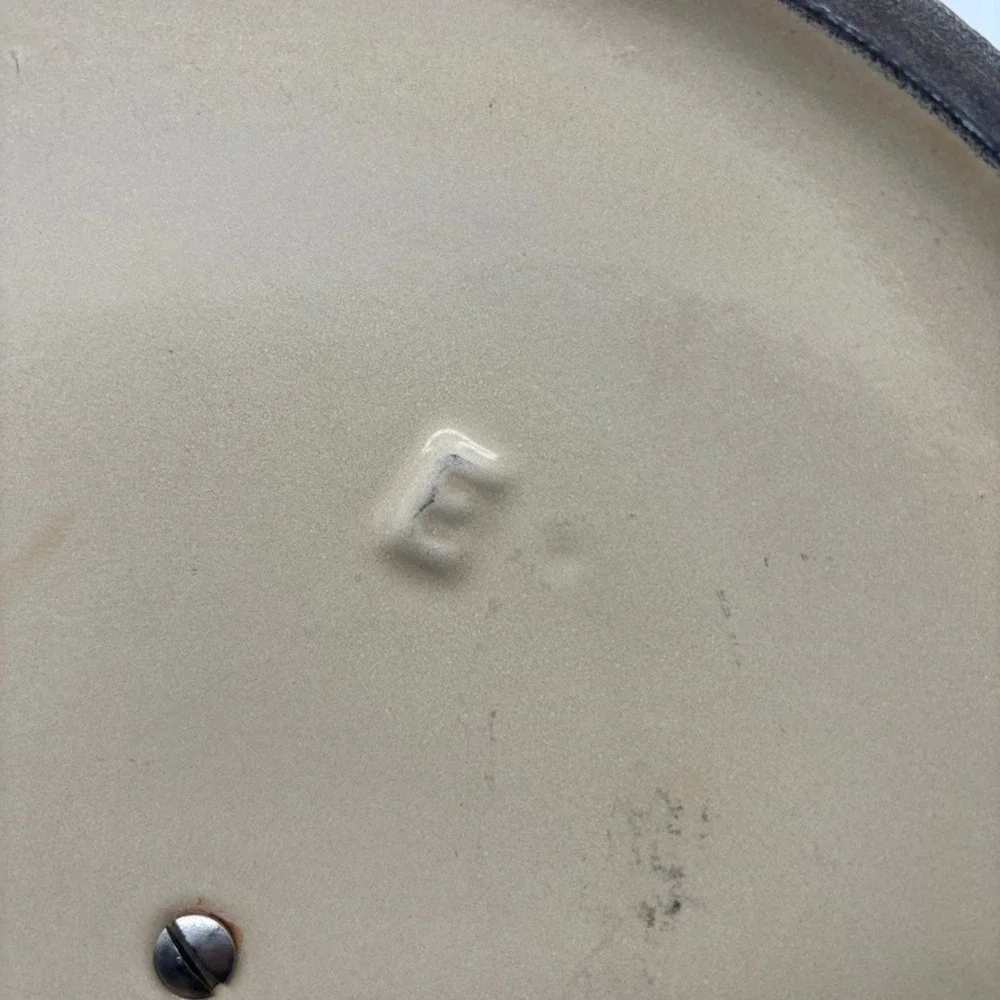 Le Creuset Dutch Oven Lid ONLY 10
